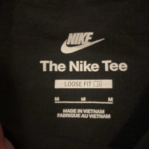 Nike Long Sleeve - Picture 2 of 5